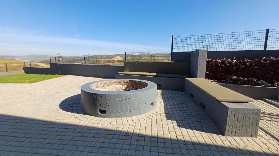 4 Bedroom Property for Sale in Outeniquabosch Western Cape